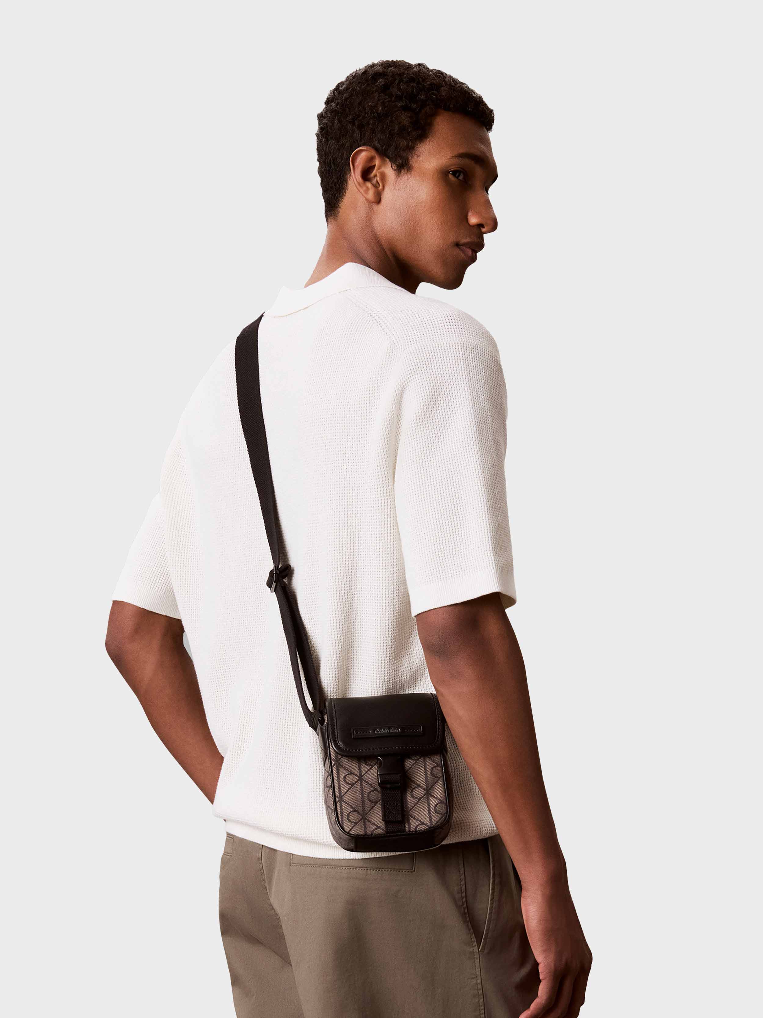 Beige/Black