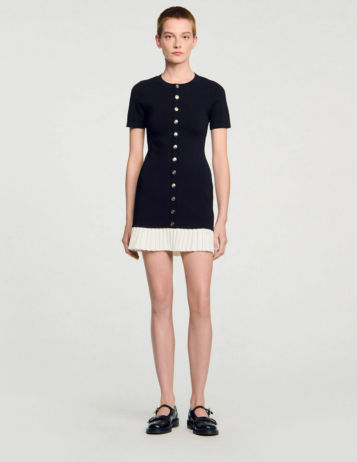Black / Ecru