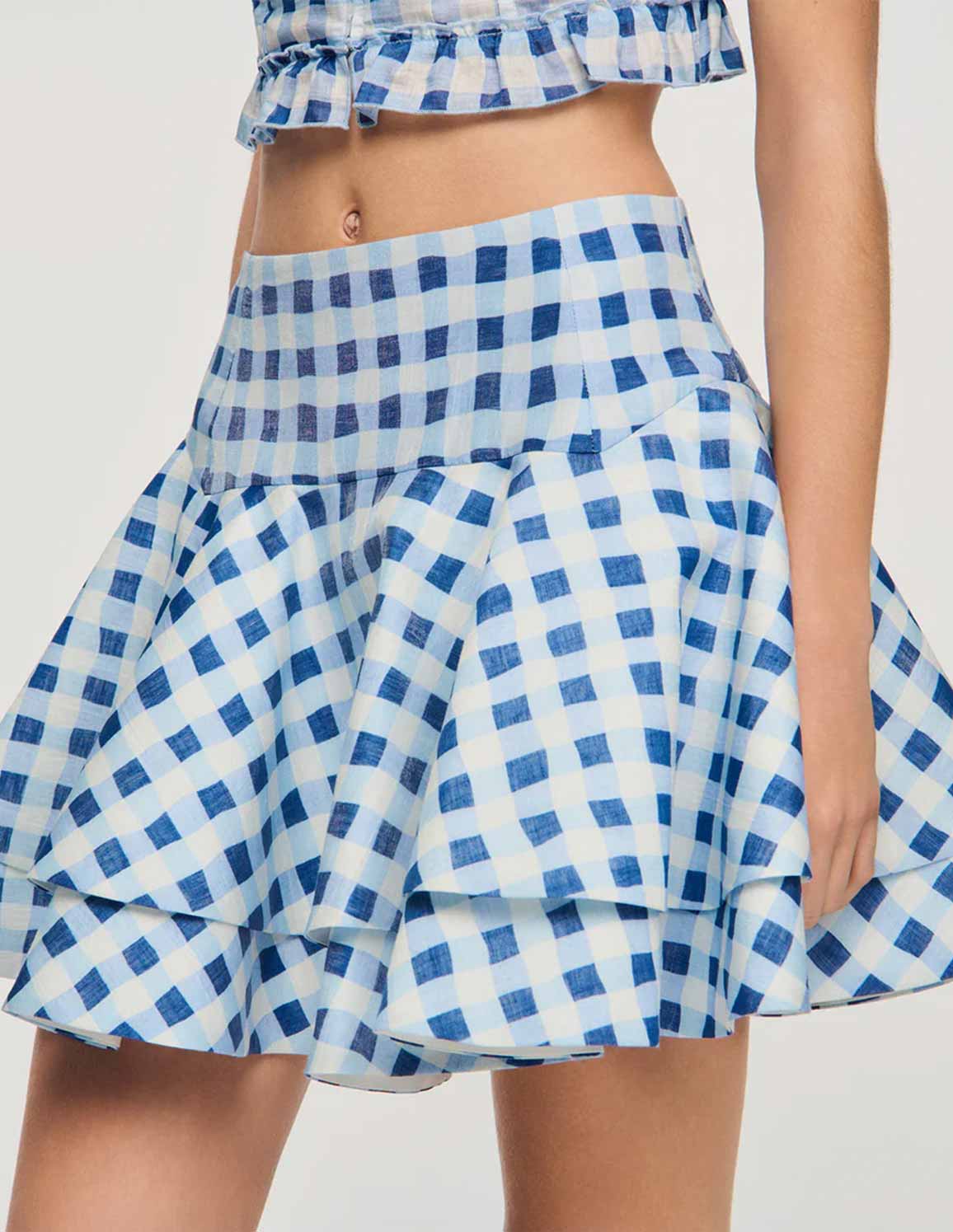 Blue / White