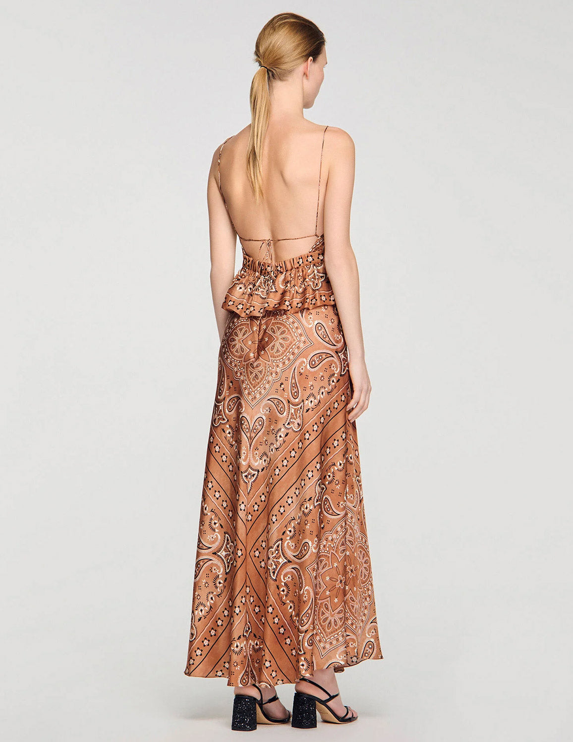 Brown / Black