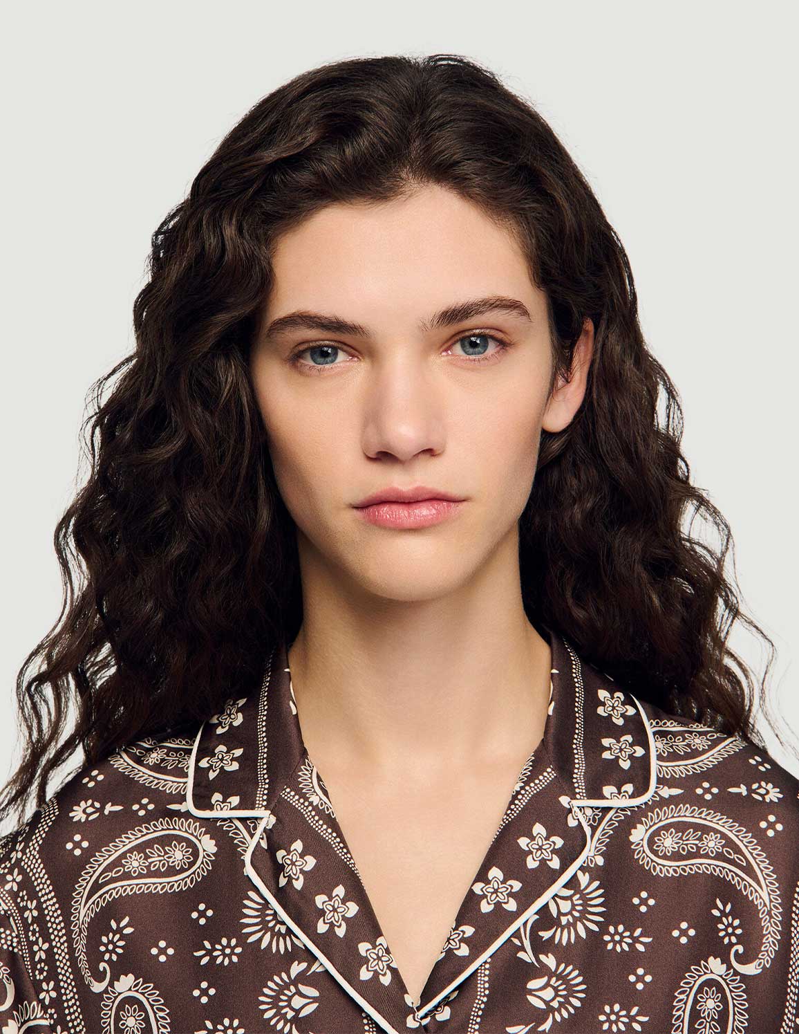 Brown/White