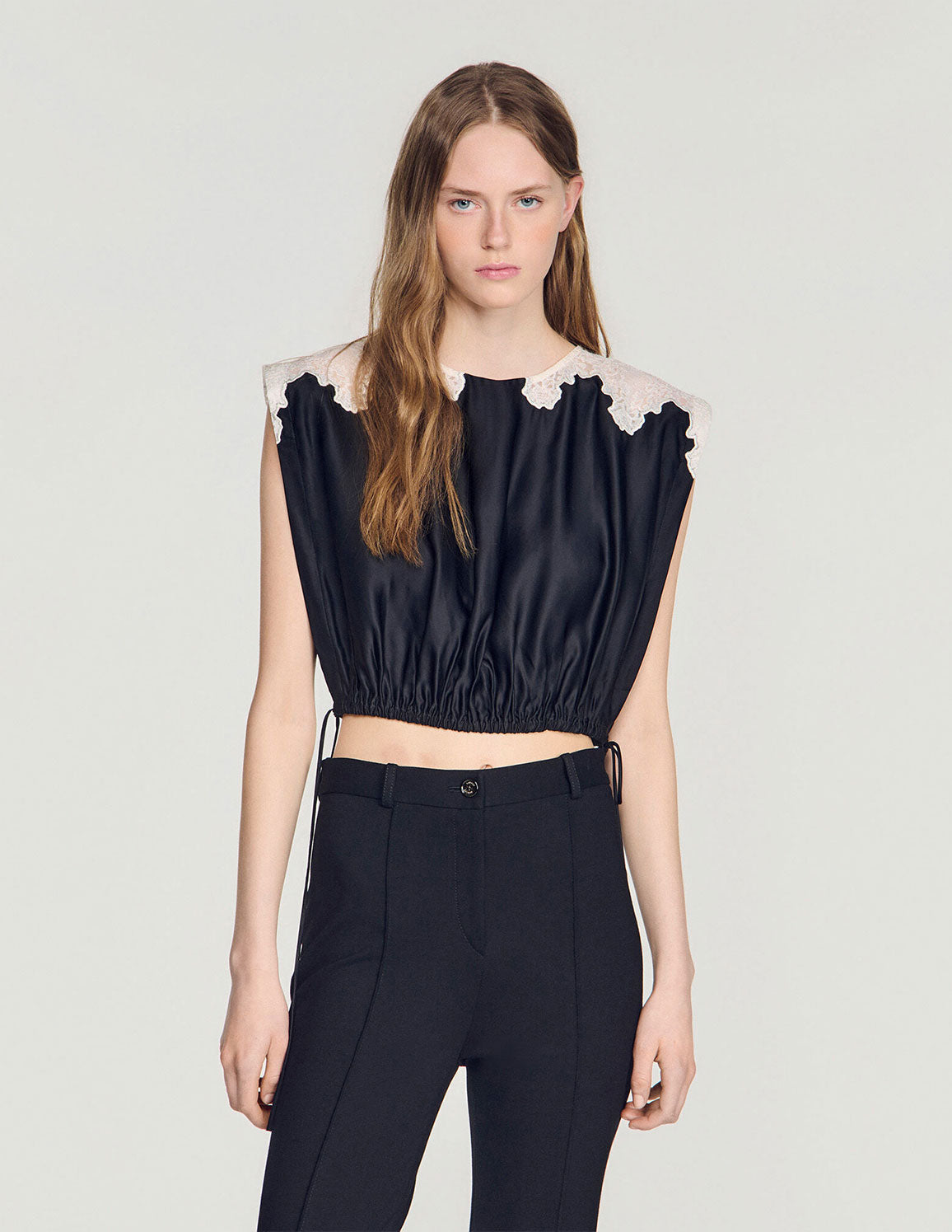 Black / Ecru