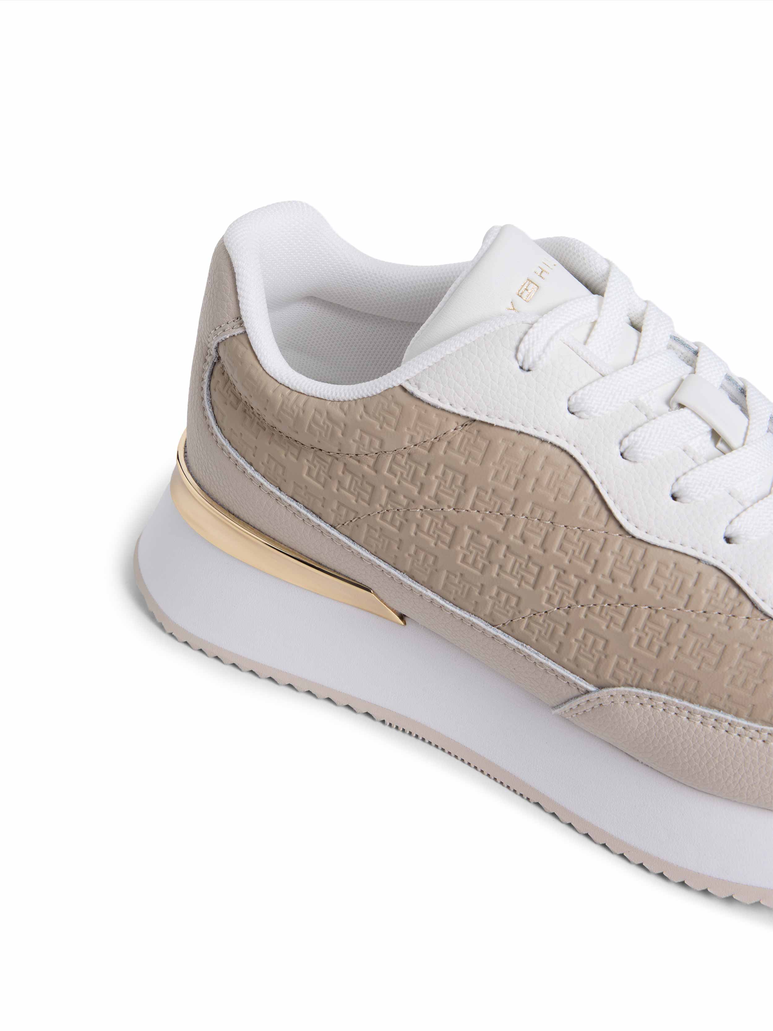 classic beige/White