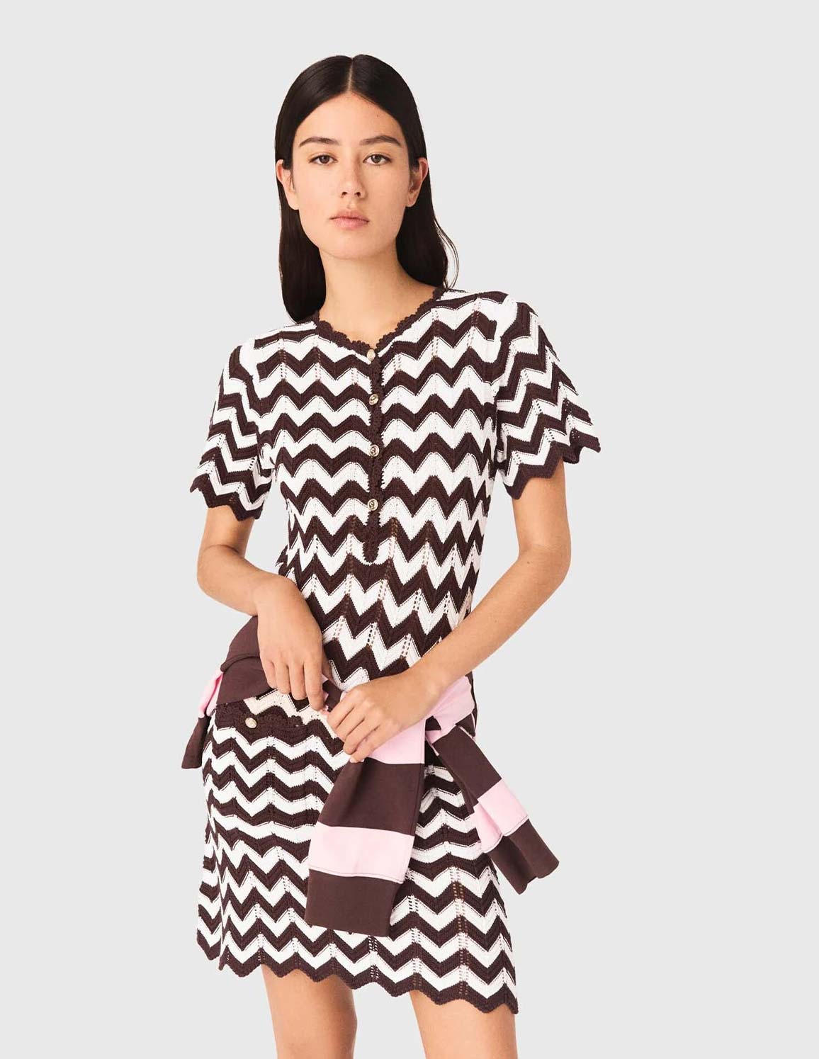 Brown / white