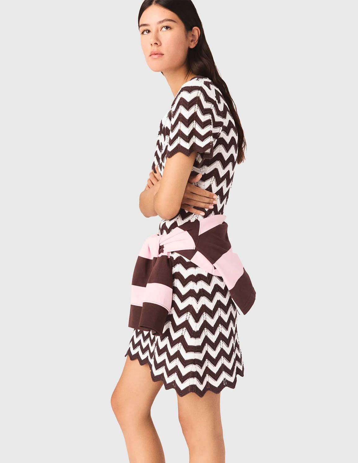 Brown / white