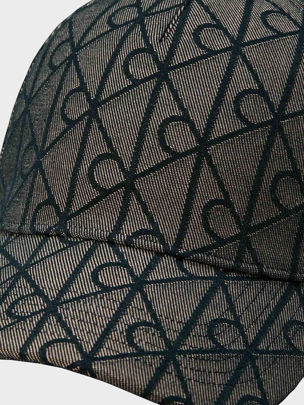 Beige/Black