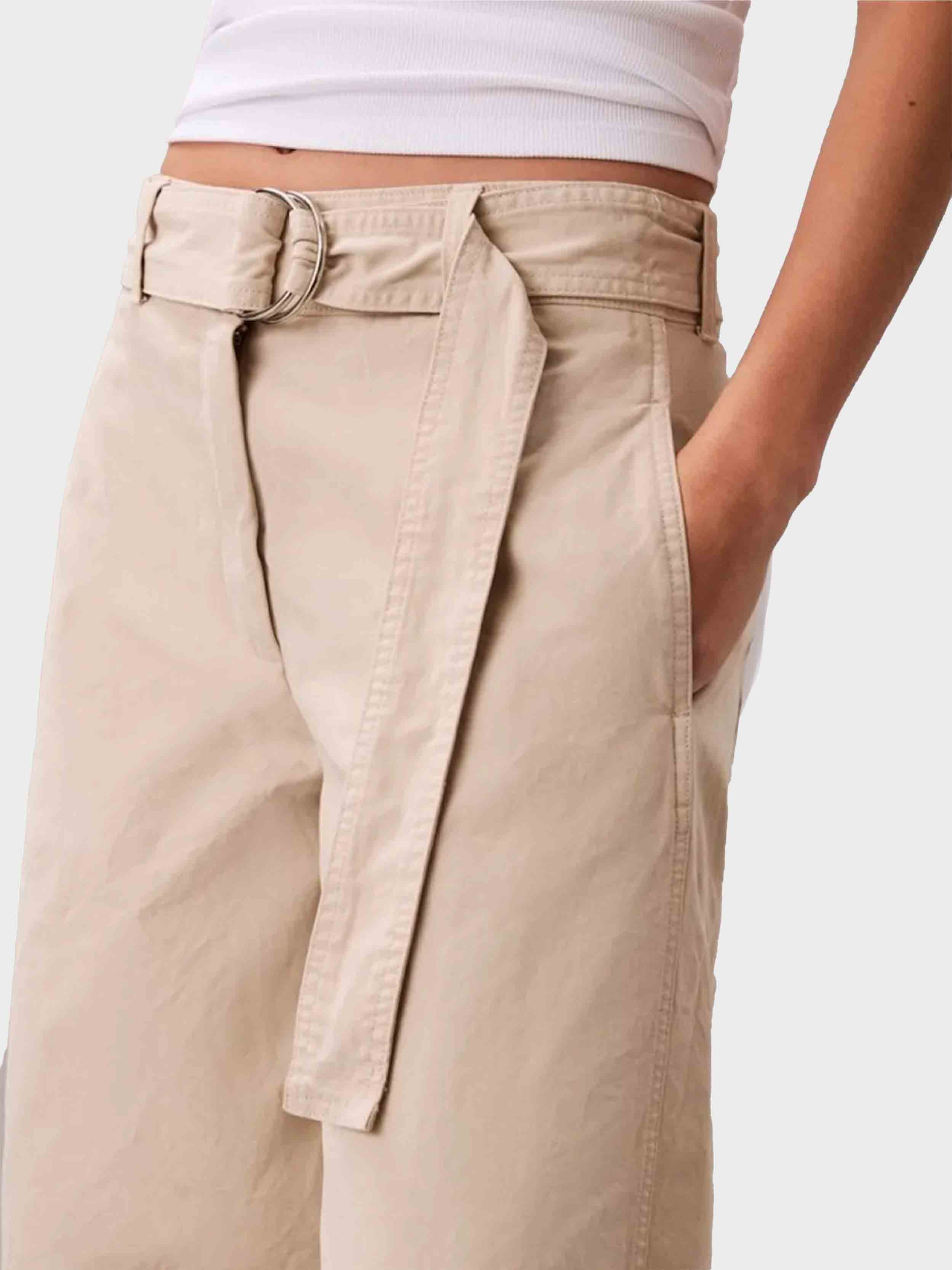 Light Ash Green